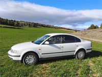 Usado VW Passat Comfortline 110 CV (80 kW) 1997 Blanco Berlina
