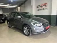 Usado Volvo XC60 Momentum 150 CV (110 kW) 2016 Gris / plata SUV
