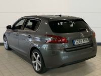 Usado Peugeot 308 Allure 131 CV (96 kW) 2018 Gris Berlina