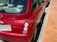 Usado Nissan Micra Tekna 80 CV (58 kW) 2005 Rojo Berlina