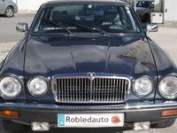 Usado Jaguar XJ12 Sovereign 295 CV (216 kW) 1985 Azul Berlina