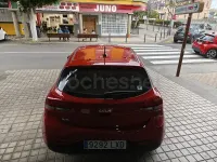 Usado Kia Rio 84 CV (61 kW) 2022 Granate Berlina