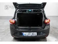 Usado Dacia Sandero Comfort 91 CV (66 kW) 2022 Negro Utilitario