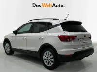 Usado Seat Arona Style 110 CV (80 kW) 2021 Blanco SUV