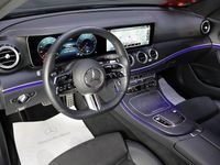 Usado Mercedes E300 320 CV (235 kW) 2022 Negro Familiar