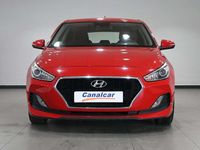 Usado Hyundai i30 120 CV (88 kW) 2019 Rojo Utilitario