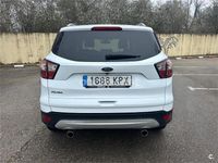 Usado Ford Kuga Titanium 150 HP (110 kW) 2018 Branco SUV
