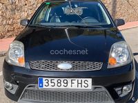 Usado Ford Fiesta 90 CV (66 kW) 2006 Negro Coupe