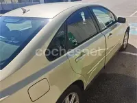 Usado Volvo S40 Momentum 136 CV (100 kW) 2005 Beige Berlina