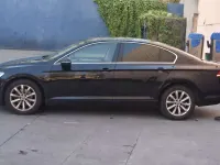 Usado VW Passat Advance 150 CV (110 kW) 2018 Negro Berlina