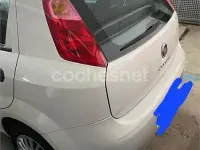 Usado Fiat Punto Pop 69 CV (50 kW) 2016 Blanco Utilitario