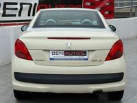 Usado Peugeot 207 CC 120 CV (88 kW) 2008 Beige Descapotable