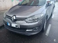 Usado Renault Mégane LIMITED 115 CV (84 kW) 2015 Gris / plata Coupe