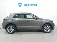 Usado VW T-Roc Advance 116 CV (85 kW) 2022 Gris SUV