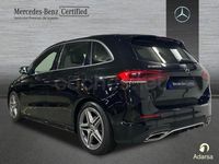 Usado Mercedes B180 AMG line 116 CV (85 kW) 2022 Negro cosmos Monovolumen