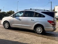 Usado Ssangyong (KGM) Rodius 165 CV (121 kW) 2007 Gris Monovolumen
