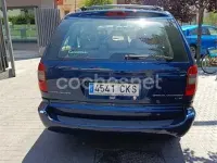 Usado Chrysler Grand Voyager 180 CV (132 kW) 2003 Azul Monovolumen