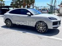 Usado Porsche Cayenne E-Hybrid Coupe 462 CV (339 kW) 2024 Gris / plata SUV
