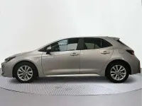 Begagnad Toyota Corolla Active 140 HK (102 kW) 2023 Halvkombi