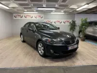 Usado Lexus IS220d Luxury Line 177 CV (130 kW) 2006 Gris Berlina