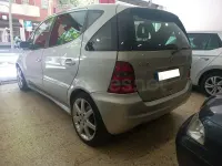 Usado Mercedes A210 140 CV (102 kW) 2003 Gris / plata Utilitario