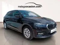 Usado Skoda Fabia Selection 95 CV (69 kW) 2024 Negro Utilitario