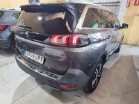 Usado Peugeot 5008 GT 131 CV (96 kW) 2021 Gris / plata SUV