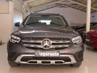 Usado Mercedes GLC300e 320 CV (235 kW) 2021 Gris / plata SUV