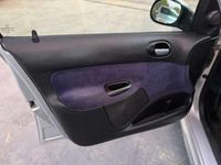 Usado Peugeot 206 90 CV (66 kW) 2005 Gris Utilitario