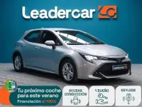 Usado Toyota Corolla Active 122 CV (89 kW) 2022 Plateado Berlina