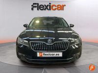 Usado Skoda Superb Style 150 CV (110 kW) 2017 Gris Berlina