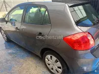 Usado Toyota Auris 97 CV (71 kW) 2007 Gris / plata Utilitario