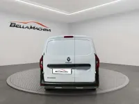 Usado Renault Kangoo 75 CV (55 kW) 2022 Blanco Monovolumen
