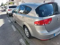 Usado Seat Altea XL Ecomotive 105 CV (77 kW) 2010 Beige Monovolumen