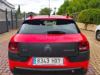 Usado Citroën C4 Feel 82 CV (60 kW) 2014 Rojo Berlina