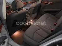 Usado Mercedes E320 Elegance 204 CV (150 kW) 2002 Azul Familiar