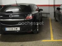 Usado Opel Astra GTC Sport 100 CV (73 kW) 2006 Negro Berlina