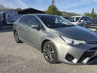 Usado Toyota Avensis Advance 143 CV (105 kW) 2015 Beige Berlina