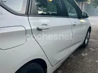 Usado BMW 216 Active Tourer 116 CV (85 kW) 2019 Blanco Monovolumen