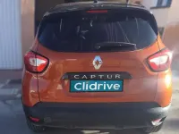 Usado Renault Captur Zen 90 CV (66 kW) 2014 Naranja SUV