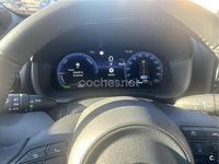 Usado Toyota Yaris Cross Style 130 CV (95 kW) 2025 Blanco SUV