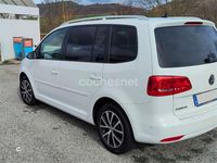 Usado VW Touran Advance 105 CV (77 kW) 2014 Blanco Monovolumen