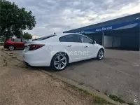Usado Opel Insignia Sportive 195 CV (143 kW) 2014 Blanco Berlina