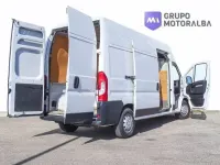 Usado Peugeot Boxer S 140 CV (102 kW) 2021 Blanco Van