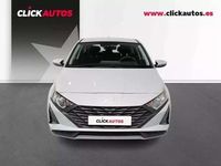 Usado Hyundai i20 79 CV (58 kW) 2025 Gris Utilitario