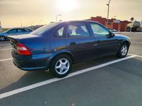 usado Opel Vectra 1.6 16v