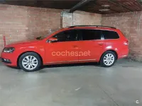 Usado VW Passat Advance 140 CV (102 kW) 2011 Rojo Familiar