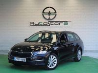 Usado Skoda Octavia Selection 150 CV (110 kW) 2024 Negro Familiar