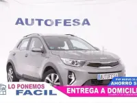 Usado Kia Stonic 120 CV (88 kW) 2023 Verde SUV