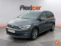 Usado VW Touran 150 CV (110 kW) 2024 Gris / plata Monovolumen